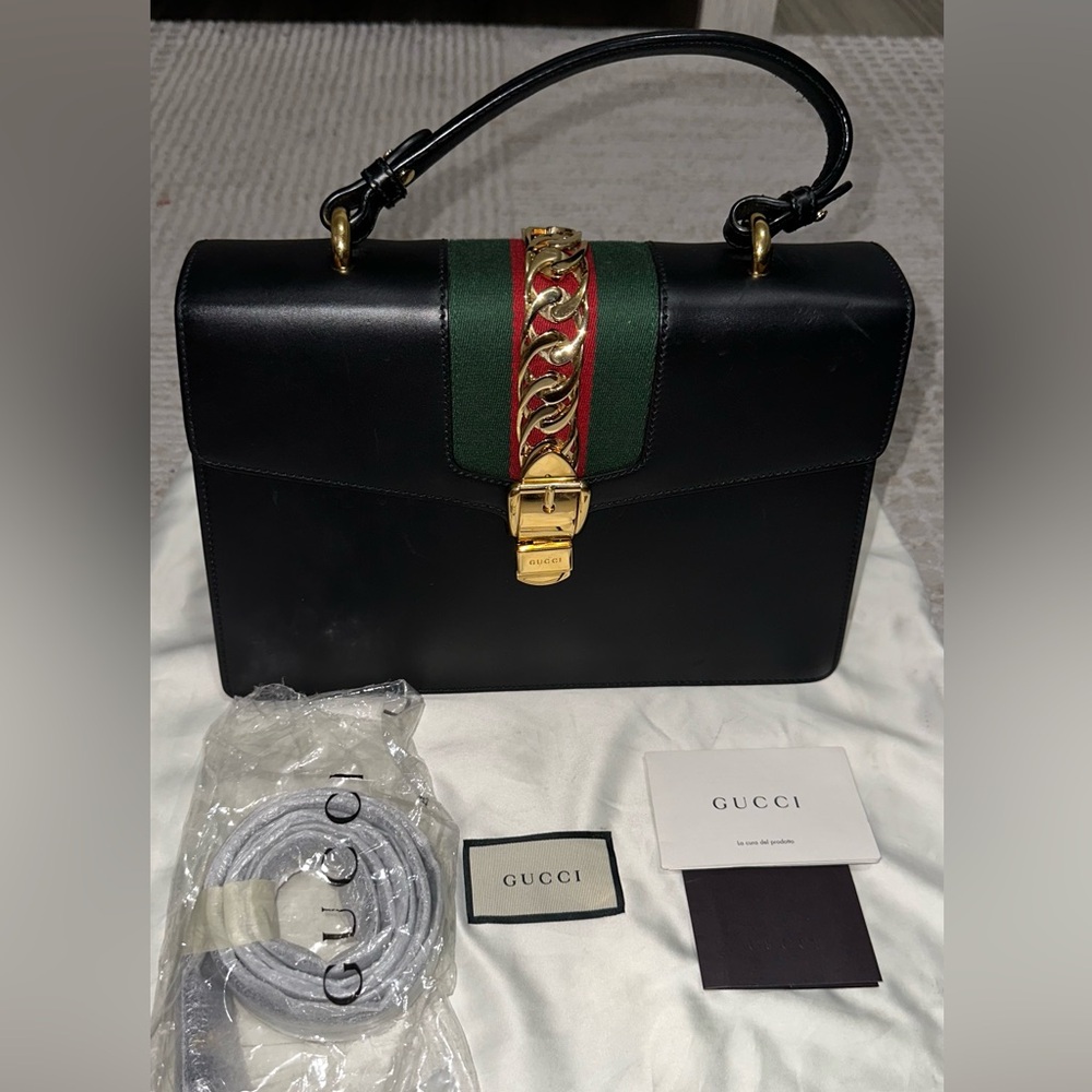 Gucci GG Signature Large Sylvie Top Handle Black Crossbody Handbags